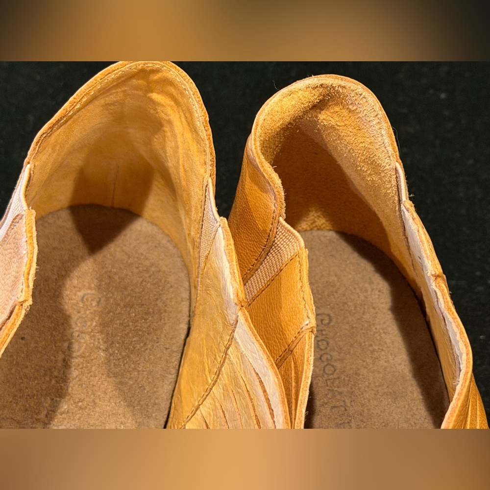 Chocolat Blu Vivienne Sandals, Size 11 - Picture 11 of 13
